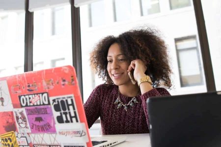 slasheuse-le-nouveau-moyen-de-mener-une-vie-professionnelle-epanouissante